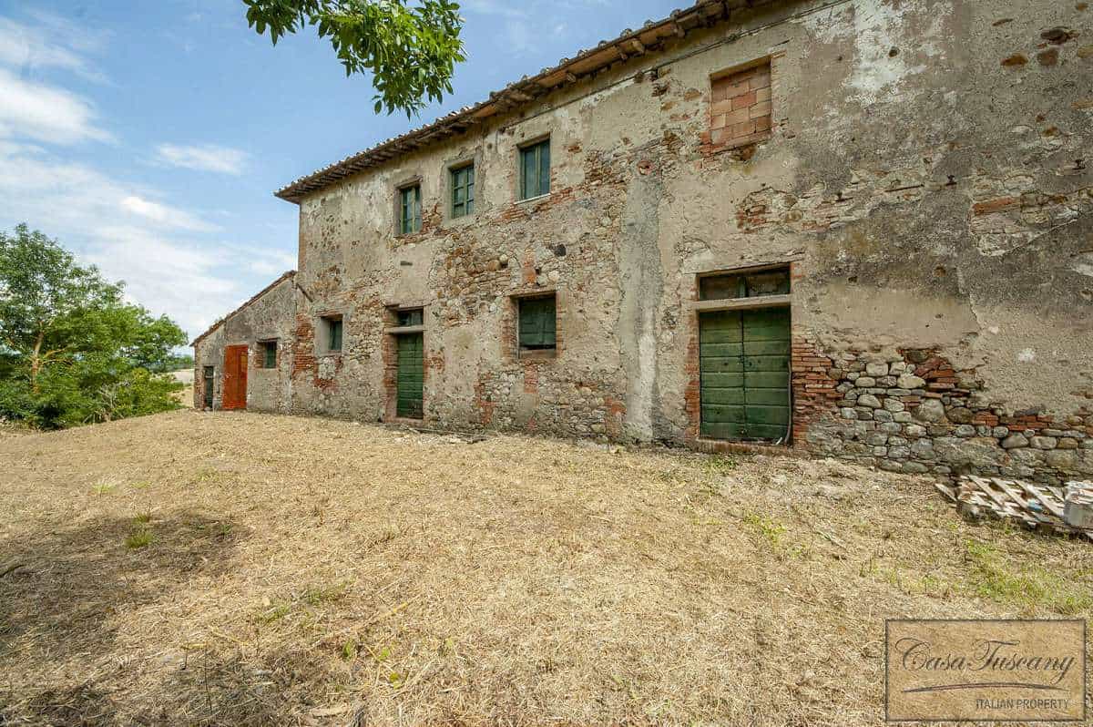 Будинок в Laiatico, Тоскана 10094997