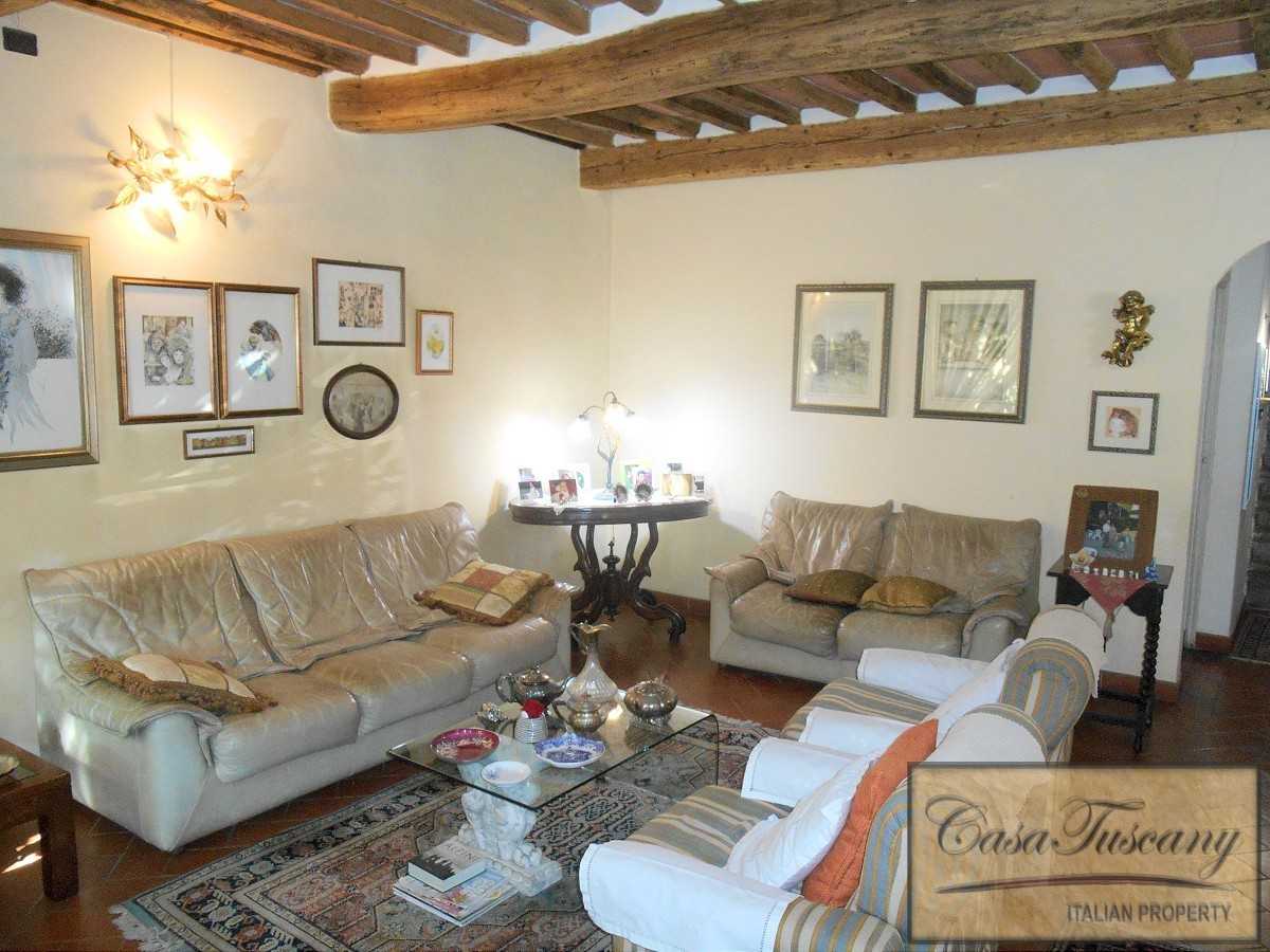 Huis in Tassignano, Tuscany 10095002
