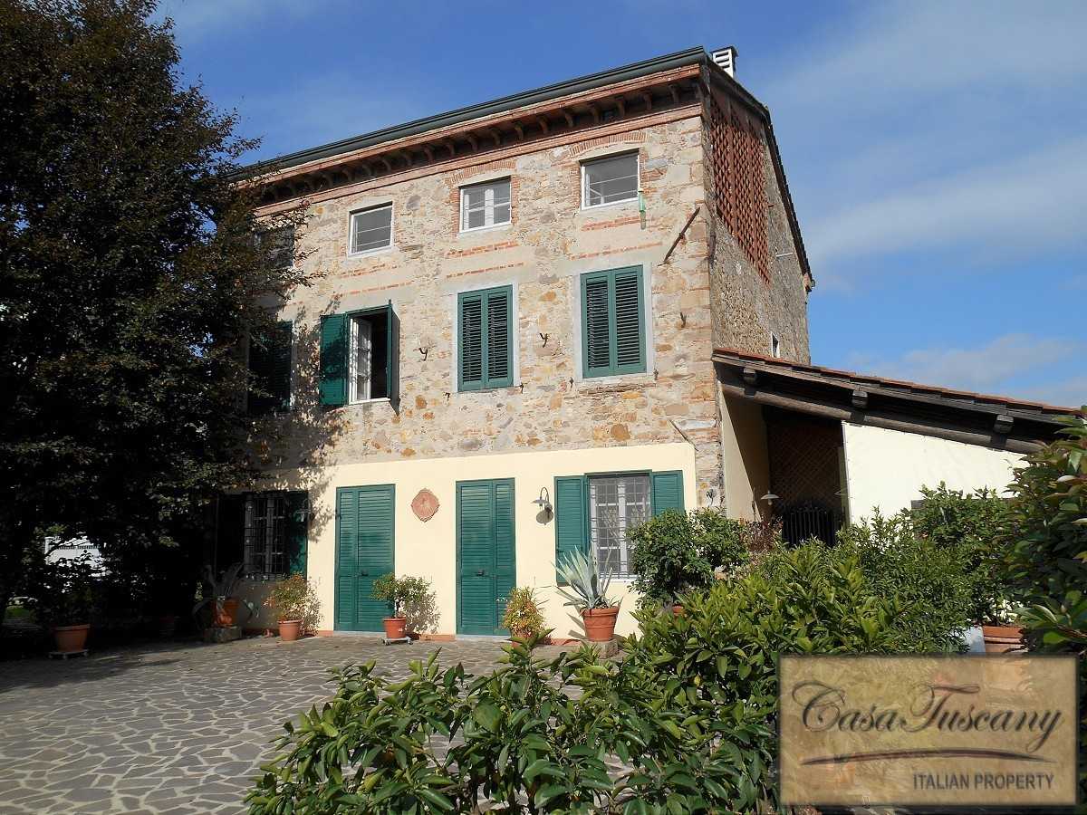 Huis in Massa Macinaia, Toscane 10095002