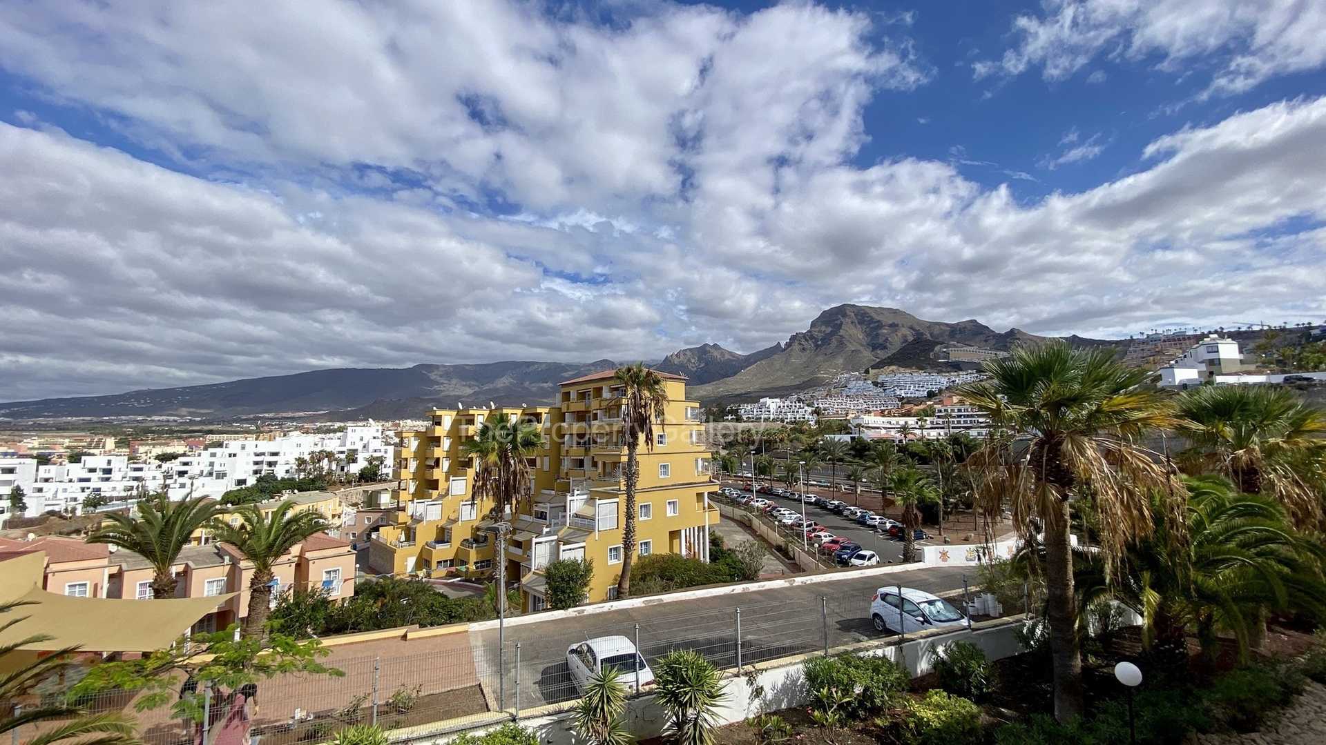 Rumah di Costa Adeje, Tenerife 10095006