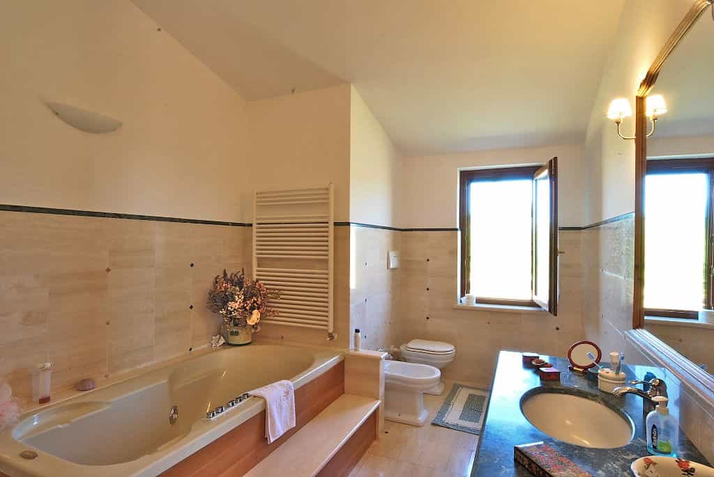 Huis in Pitigliano, Tuscany 10095010