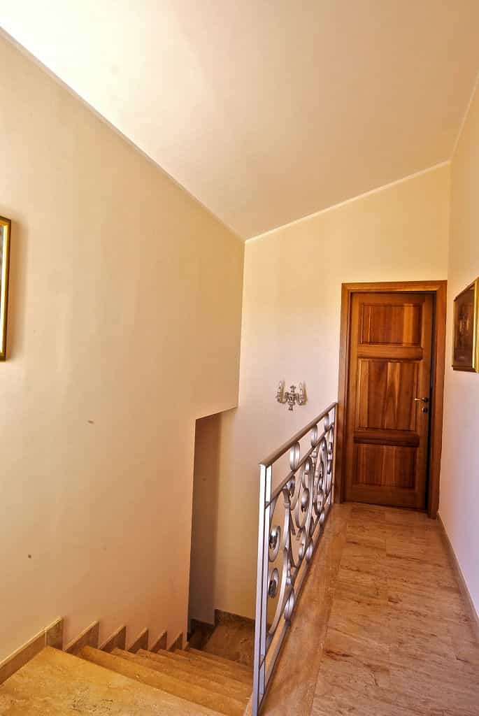 casa en Pitigliano, Tuscany 10095010