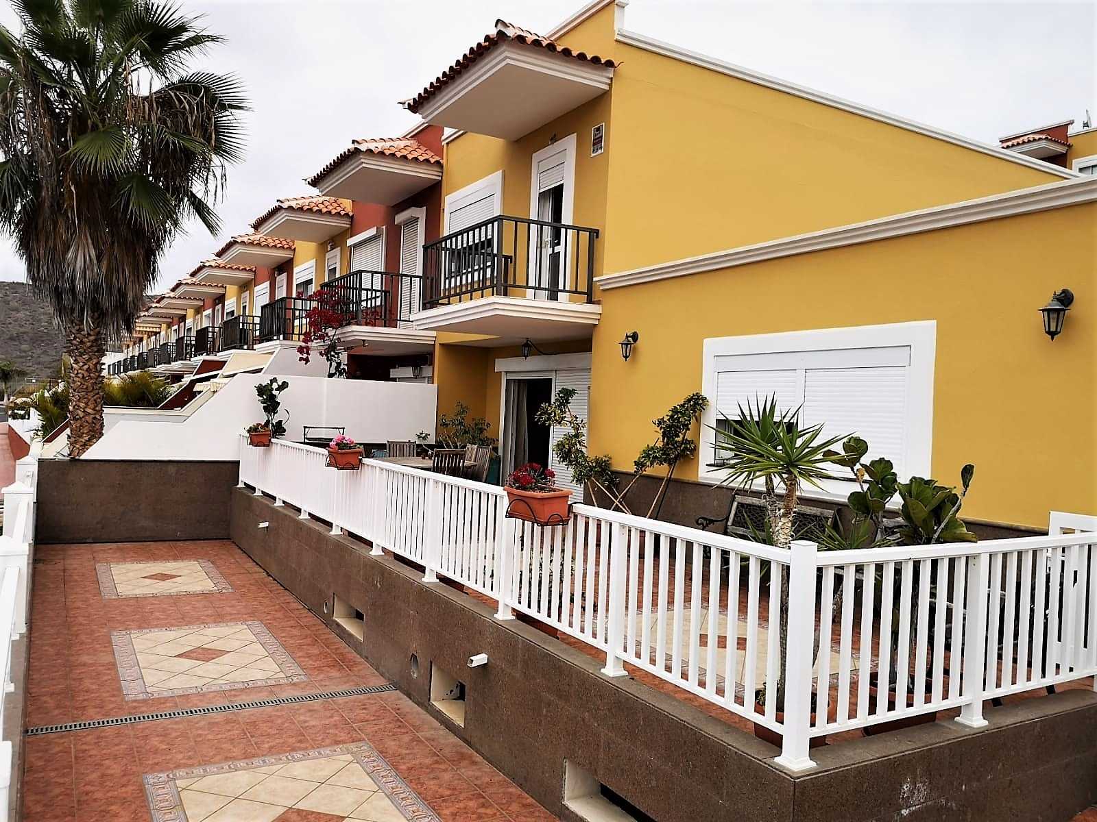 房子 在 Costa Adeje, Tenerife 10095016