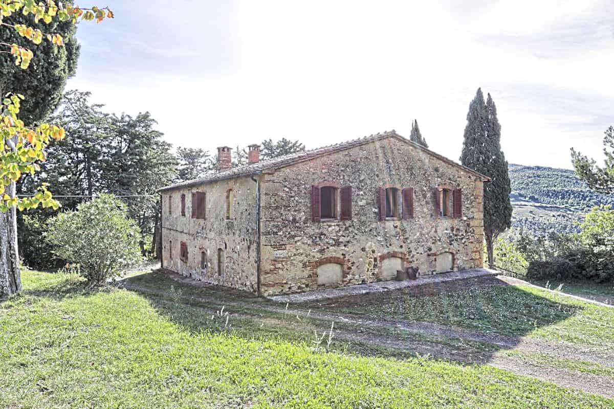 casa no Pomarance, Tuscany 10095021