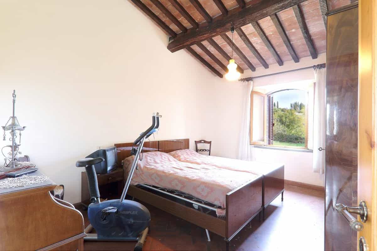 House in Pomarance, Tuscany 10095021