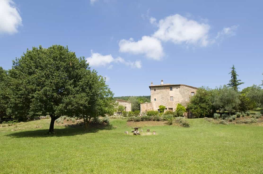 House in Sovicille, Tuscany 10095060
