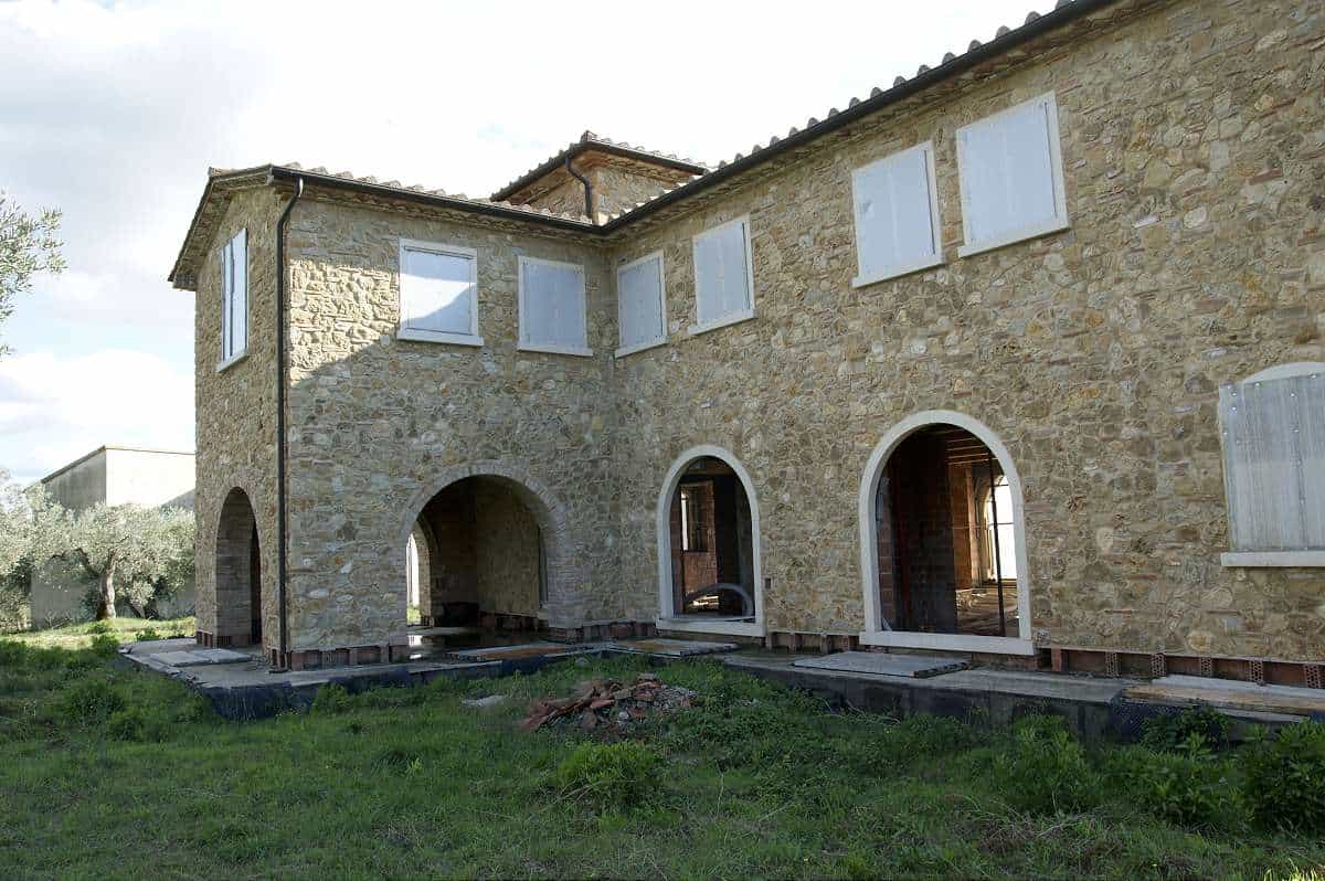 Rumah di Riparbella, Toskana 10095062