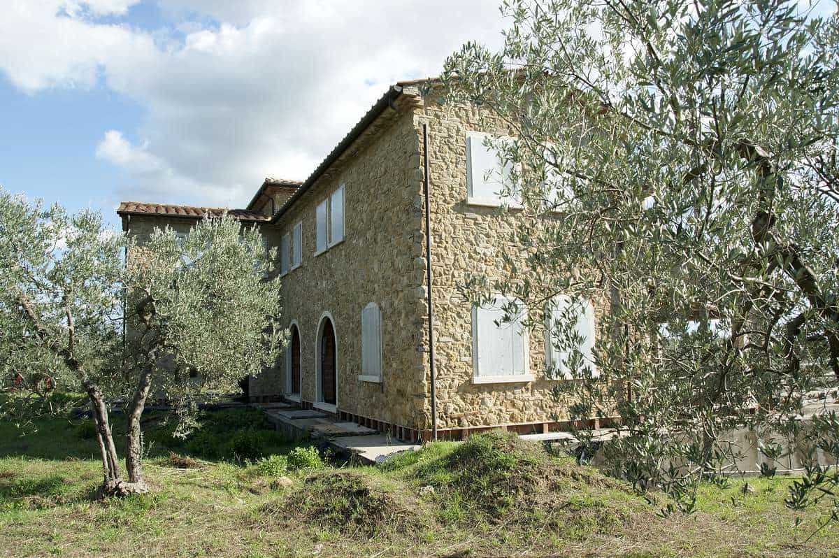 بيت في Riparbella, Tuscany 10095062