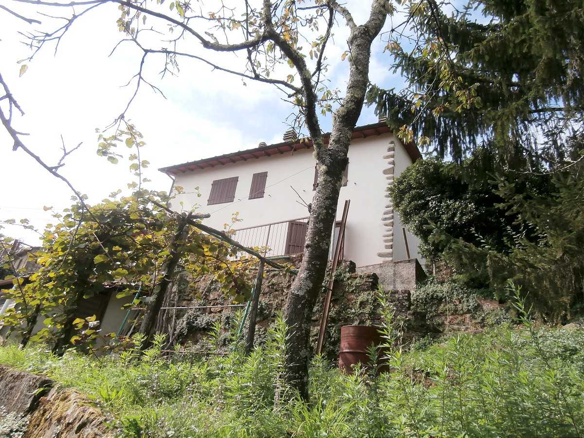 Dom w Bagni di Lucca, Toskania 10095097