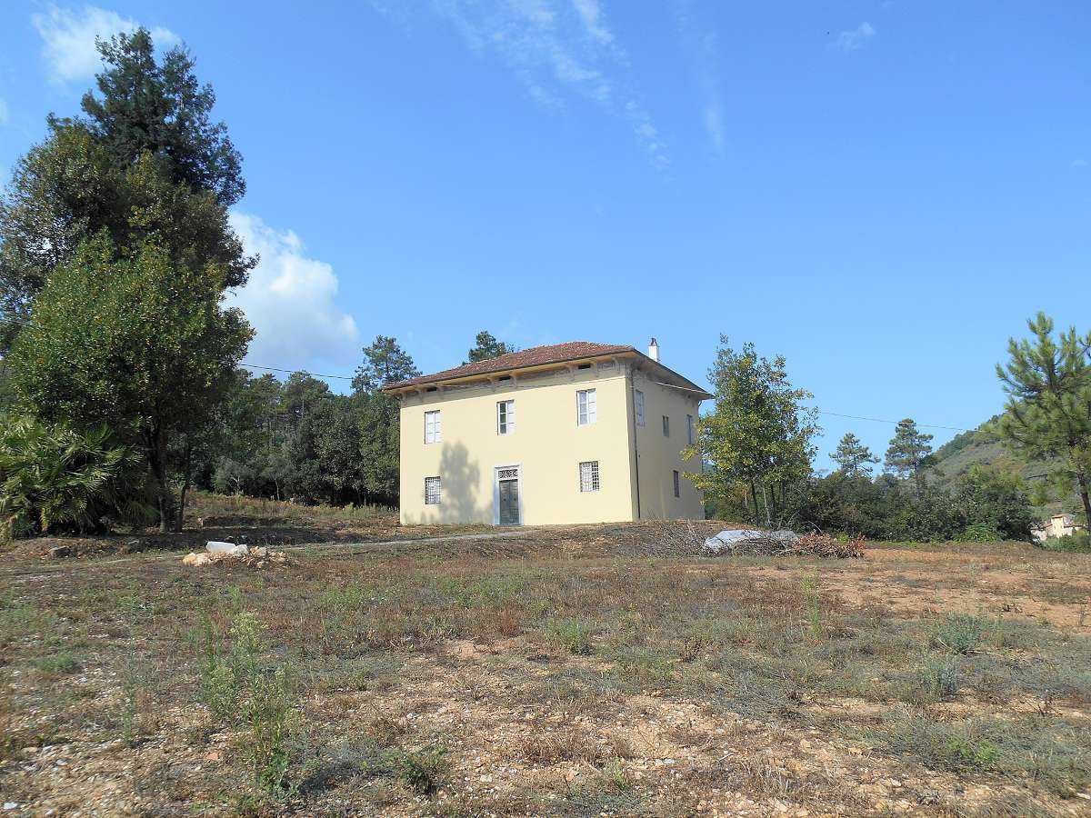 House in Lammari, Tuscany 10095106