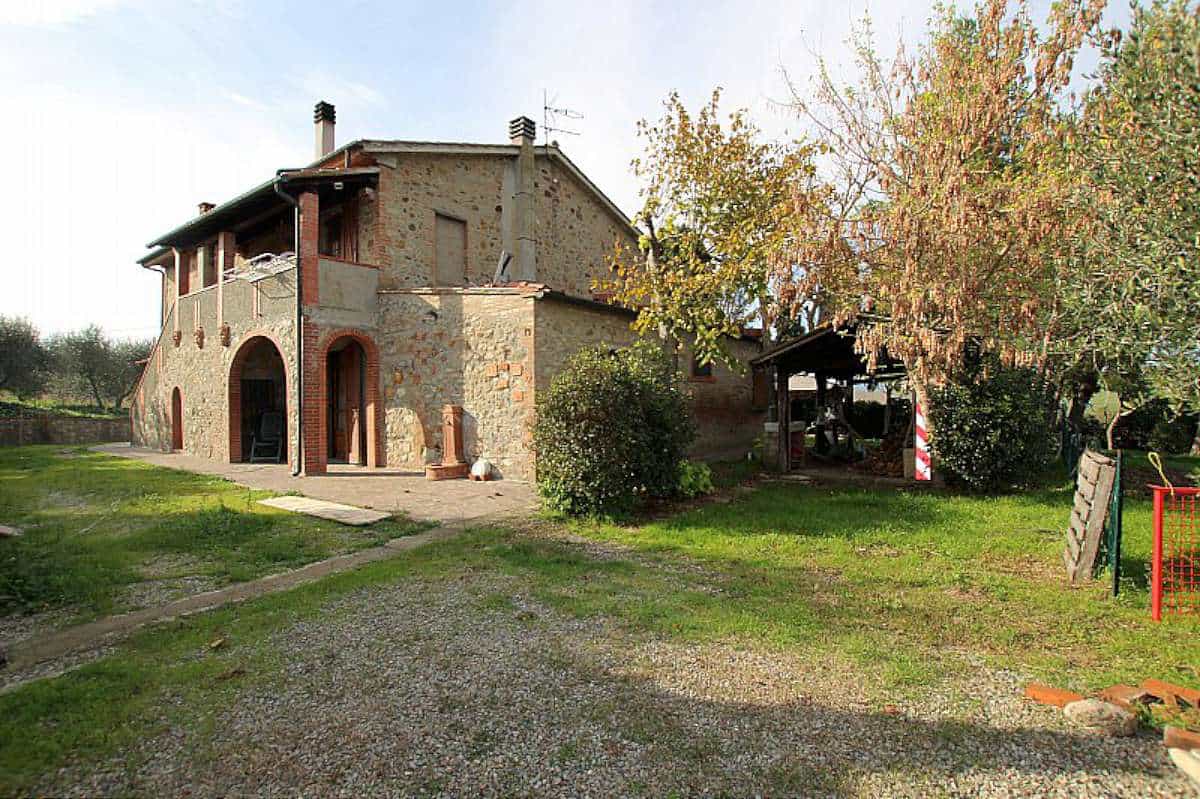 Будинок в Laiatico, Тоскана 10095138
