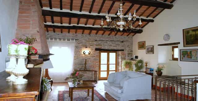 Rumah di Cortona, Tuscany 10095157