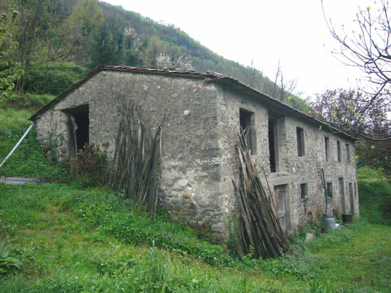 casa no Borgo a Mozzano, Toscana 10095160