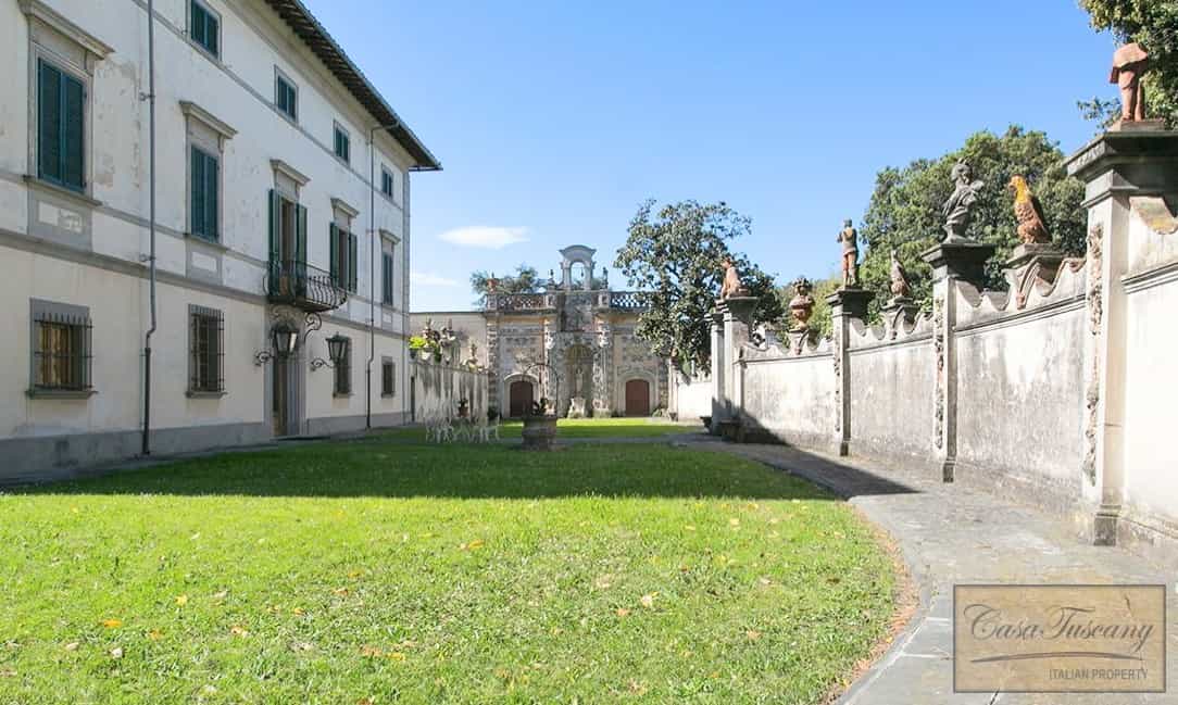 σπίτι σε Pisa, Tuscany 10095162