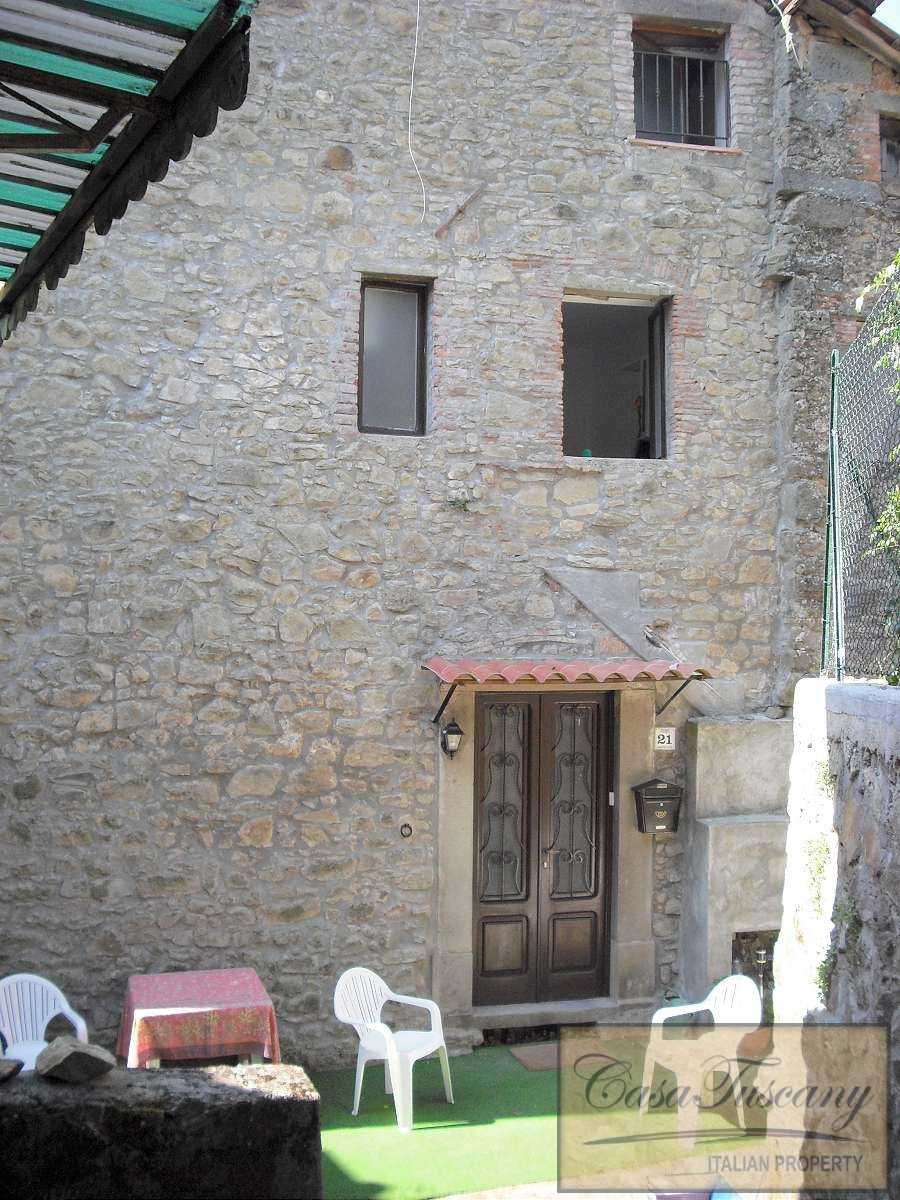 Talo sisään Bagni di Lucca, Toscana 10095164
