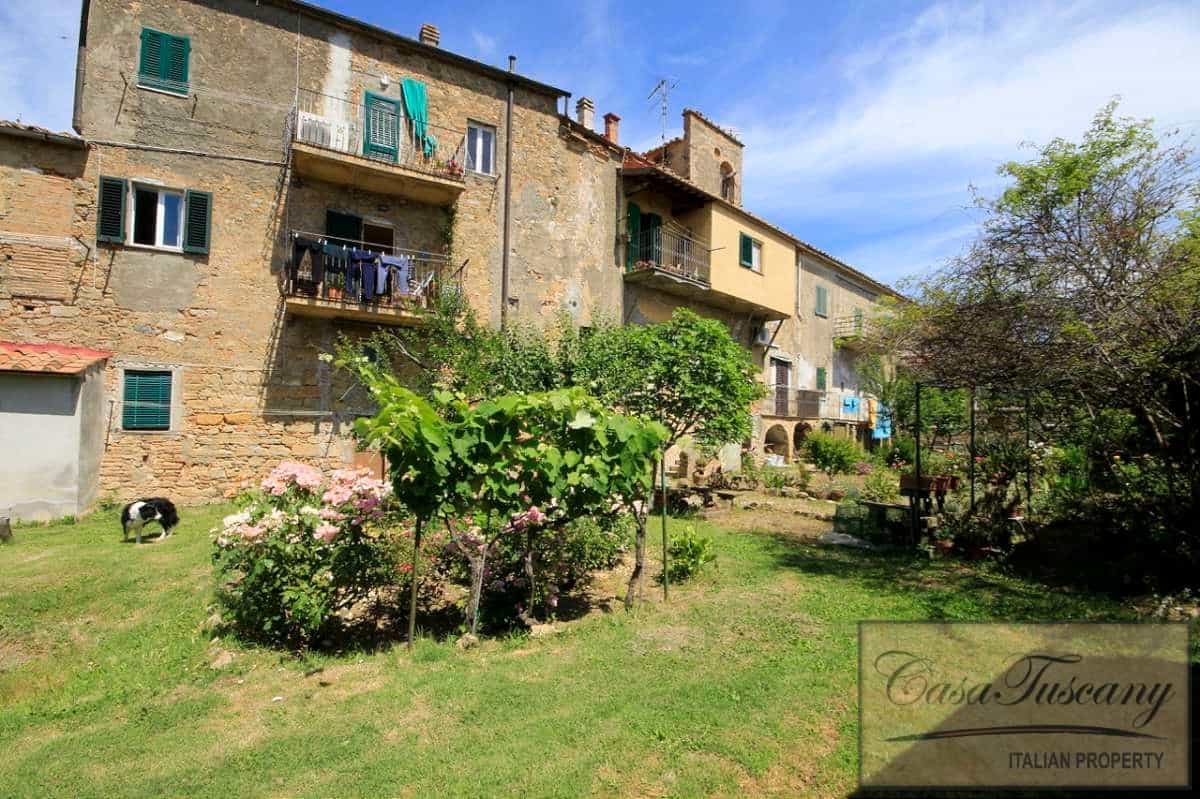 Condominio en Volterra, Tuscany 10095168