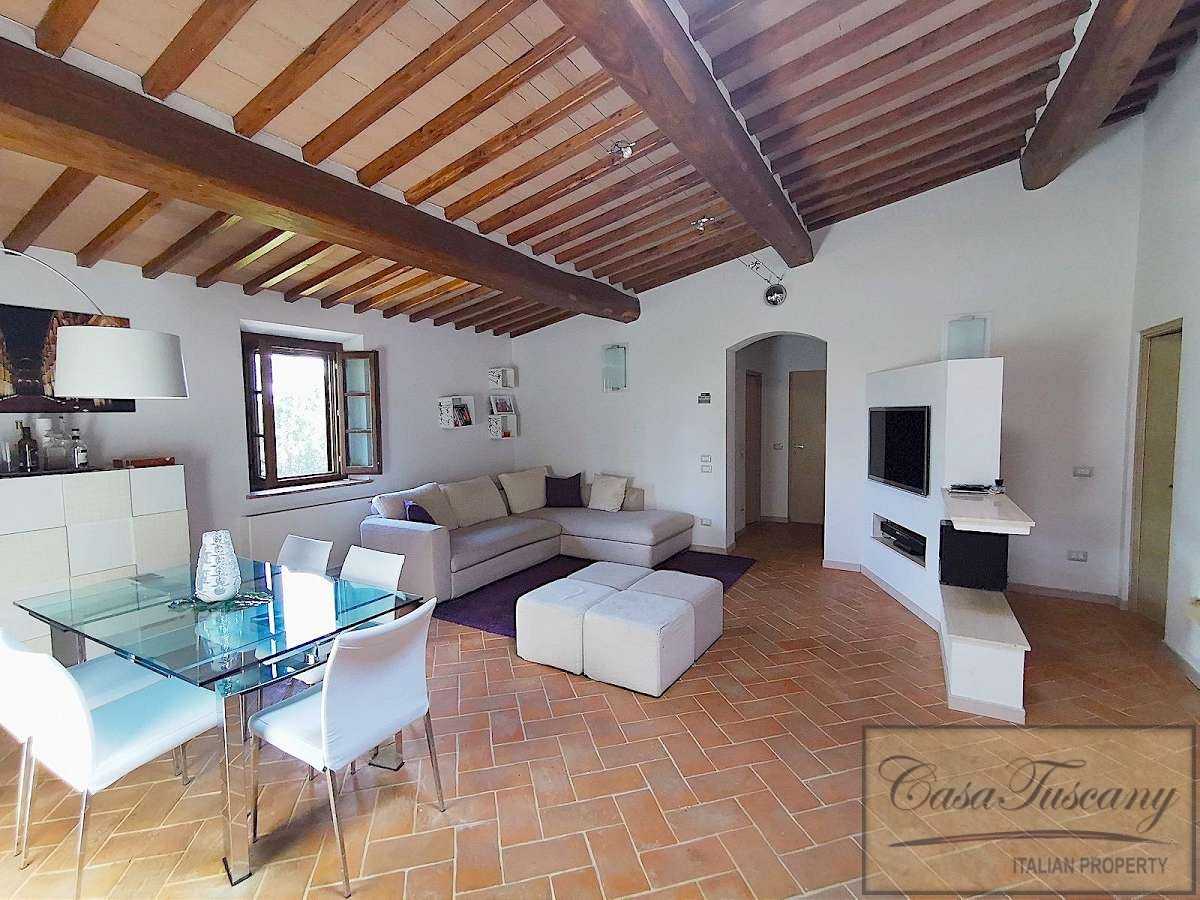 Condominium in San Gimignano, Tuscany 10095170