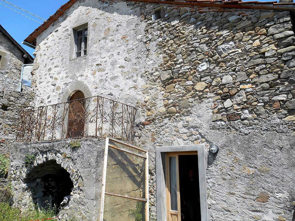 Будинок в Баньї ді Лукка, Тоскана 10095173
