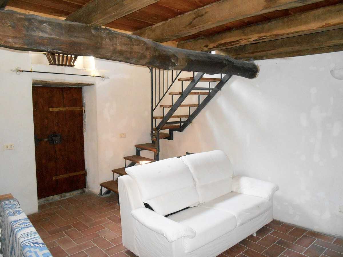 House in Bagni Di Lucca, Tuscany 10095173