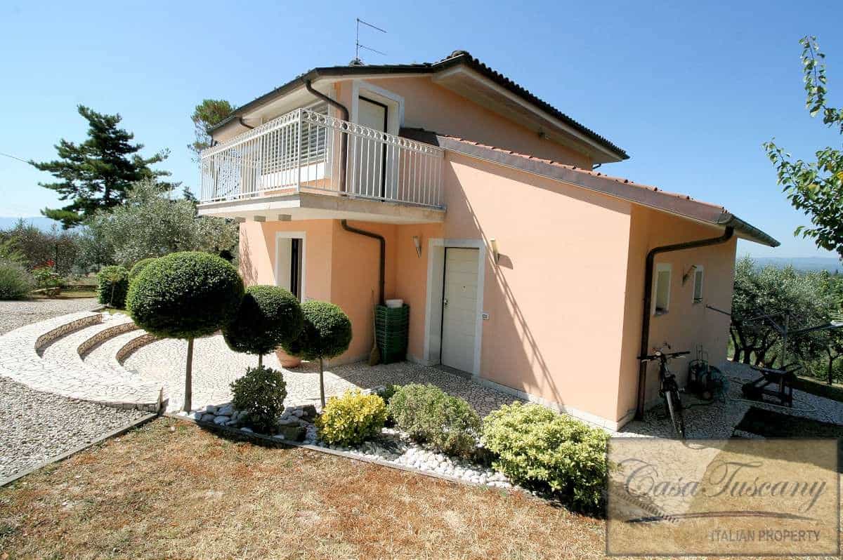 Rumah di Capolona, Tuscany 10095182