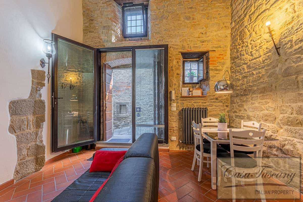 Condominium in Cortona, Tuscany 10095185