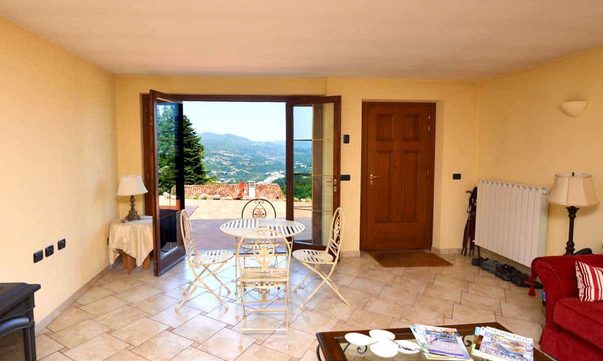 Huis in Castiglione Di Garfagnana, Tuscany 10095186