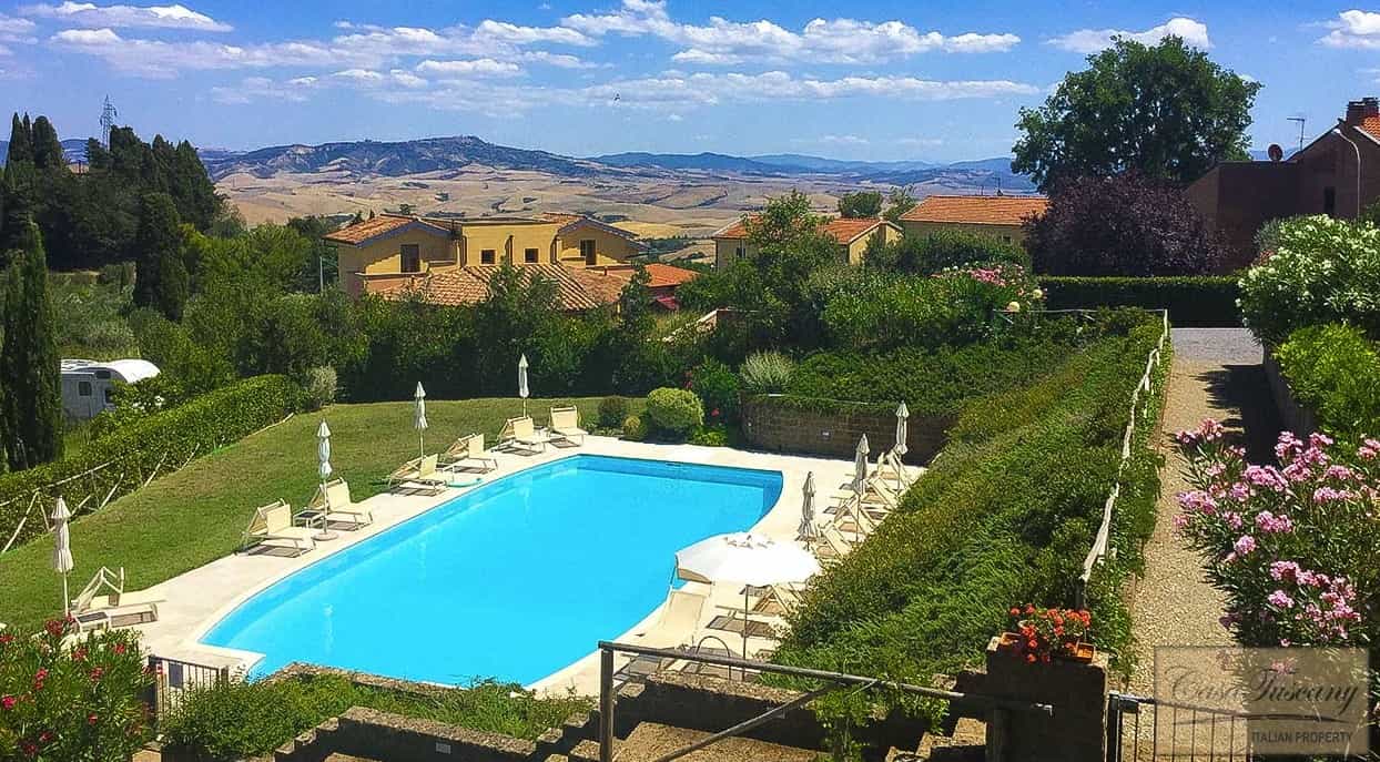 Huis in Orciatico, Tuscany 10095188