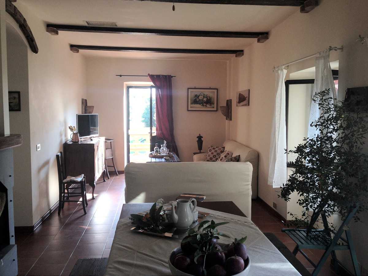 Huis in Castiglion Fiorentino, Tuscany 10095190
