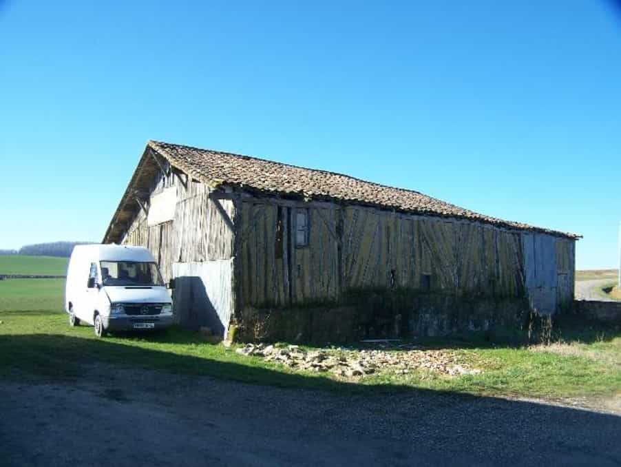 집 에 Montastruc, Nouvelle-Aquitaine 10095307