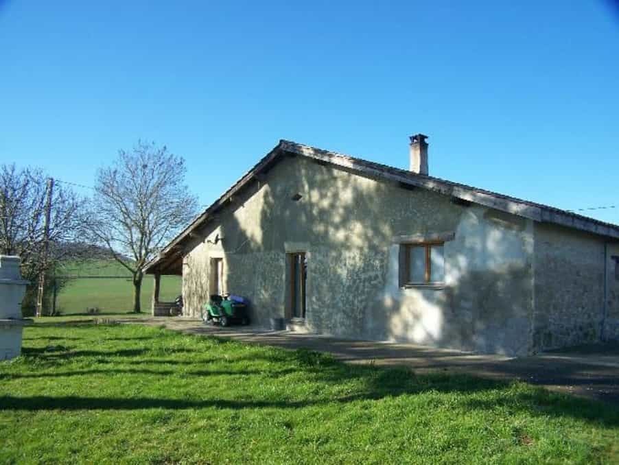 House in Montastruc, Nouvelle-Aquitaine 10095307