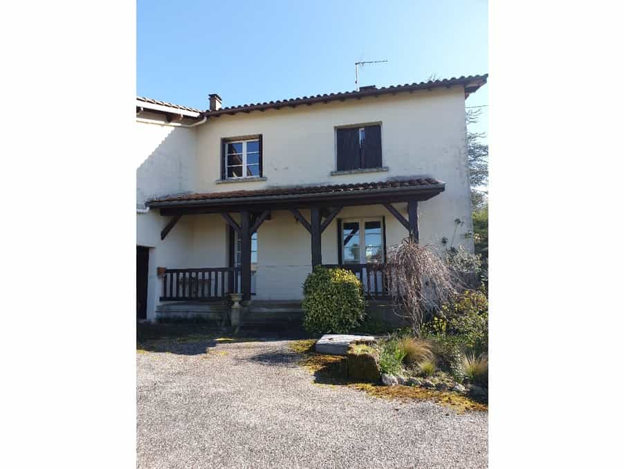 σπίτι σε Bourgougnague, Nouvelle-Aquitaine 10095408