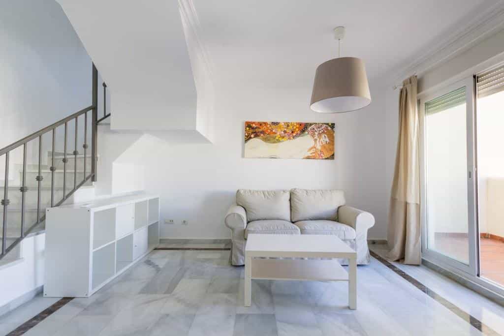 Condominium in Castillo de Sabinillas, Andalusië 10095463
