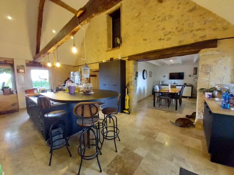 House in Issigeac, Nouvelle-Aquitaine 10095529