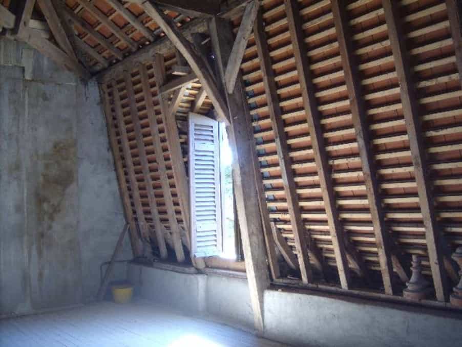 Huis in Moustier, Nouvelle-Aquitaine 10095614