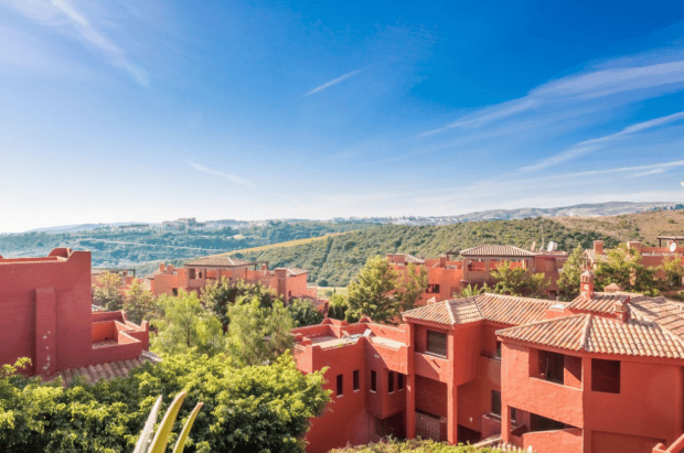 Condominium in Casares, Andalusia 10095971