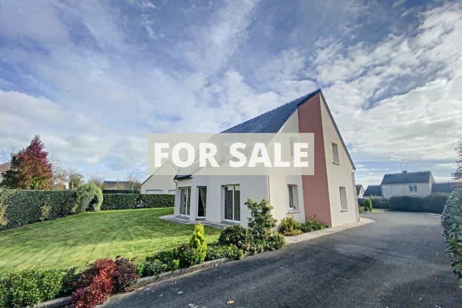 House in La Haye-Pesnel, Normandie 10096500