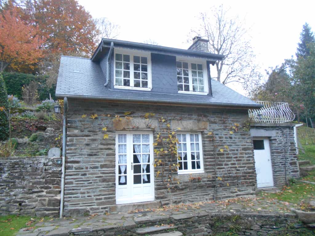 房子 在 Beauficel, Normandie 10096649