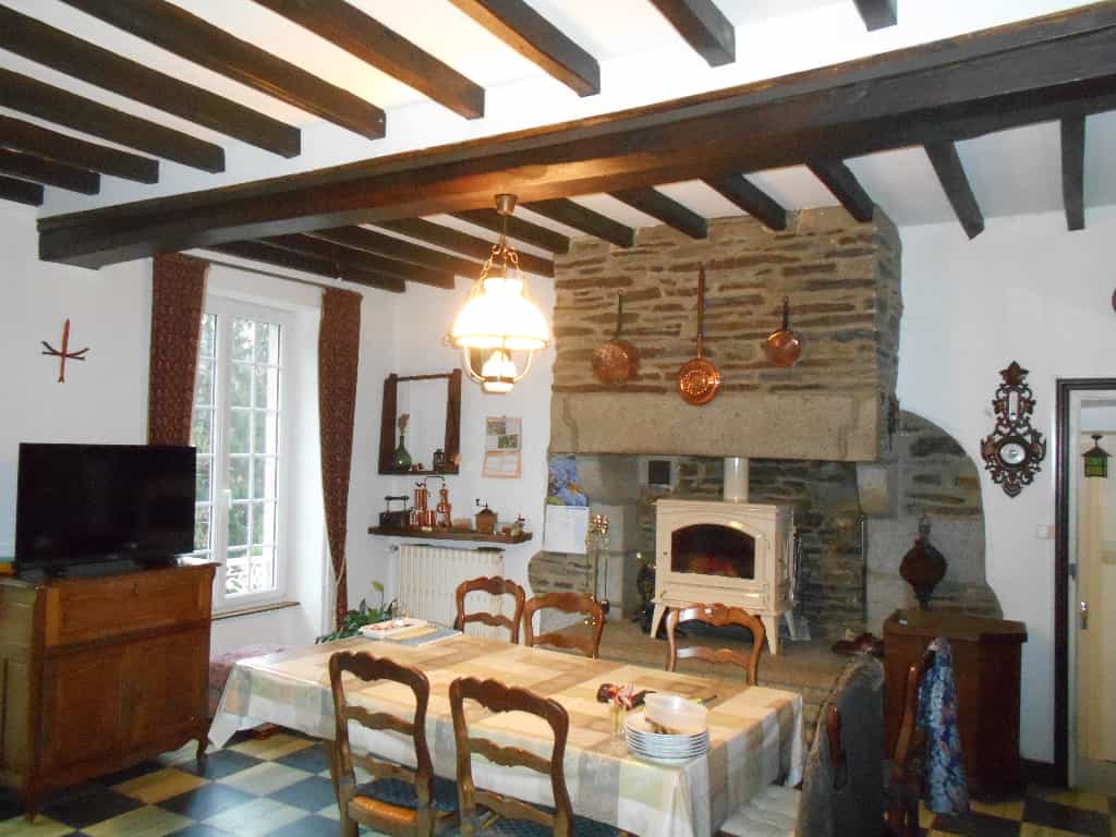 بيت في Beauficel, Normandie 10096649