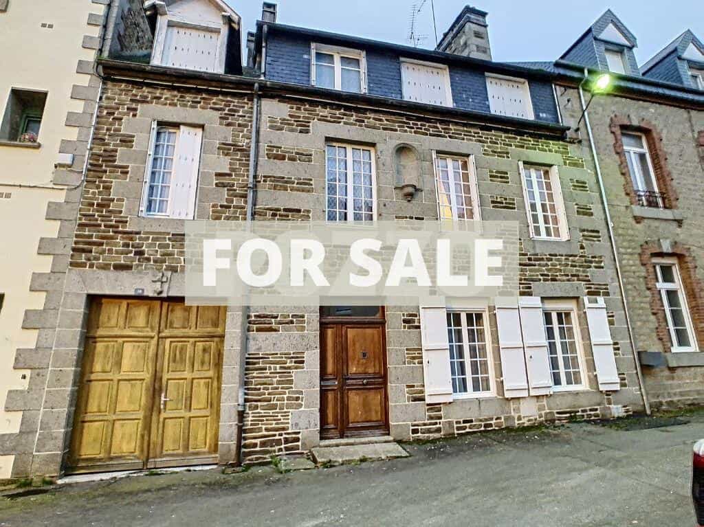 Haus im Saint-Hilaire-du-Harcouet, Basse-Normandie 10096664