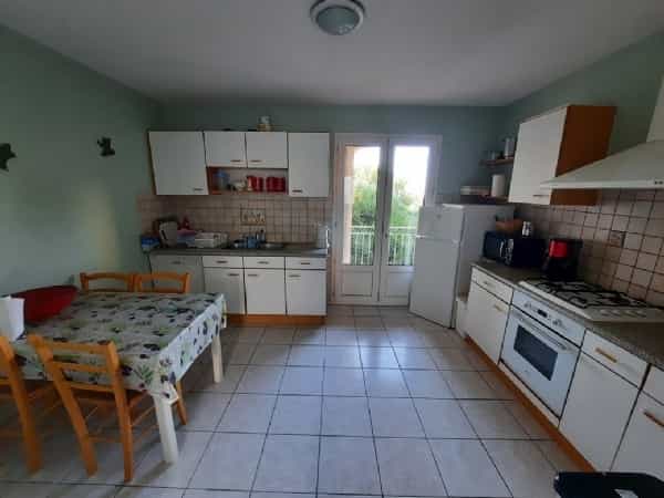 House in Margon, Languedoc-Roussillon 10096833