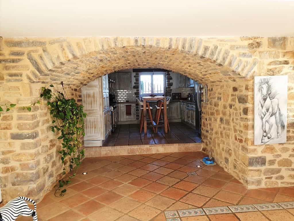 House in Saint-Jean-du-Pin, Languedoc-Roussillon 10096922