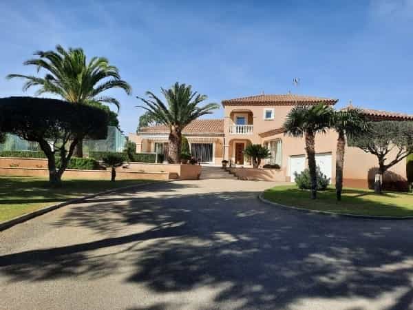 σπίτι σε Roujan, Languedoc-Roussillon 10096935