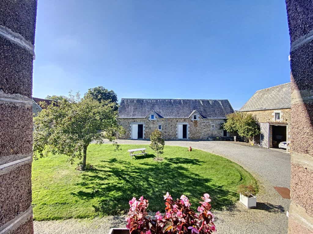 Casa nel Jullouville, Basse-Normandie 10096973