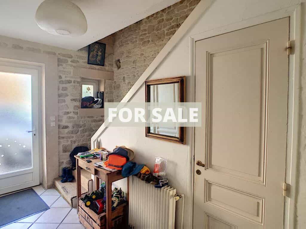 House in Vieux, Normandie 10097454