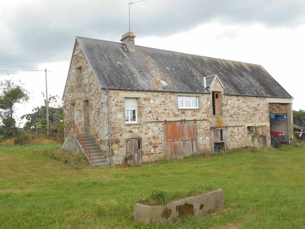 rumah dalam Juvigny-le-Tertre, Normandie 10097480