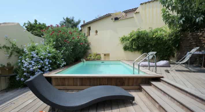Casa nel Roquebrune-sur-Argens, Provenza-Alpi-Costa Azzurra 10097486