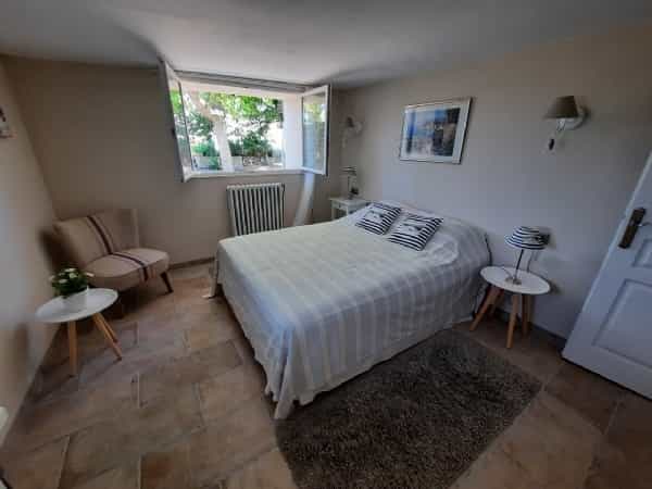 Будинок в Pailhes, Languedoc-Roussillon 10097583