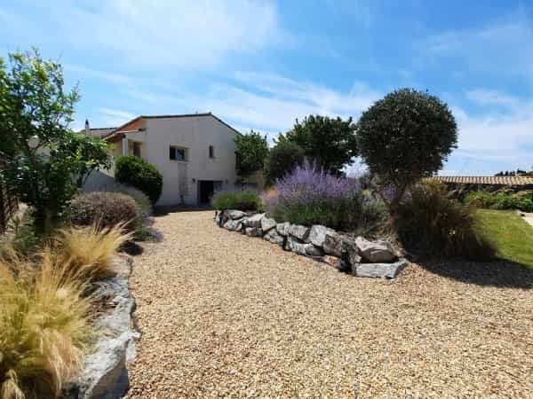 жилой дом в Pailhes, Languedoc-Roussillon 10097583