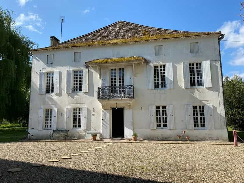 жилой дом в Monsegur, Nouvelle-Aquitaine 10097605