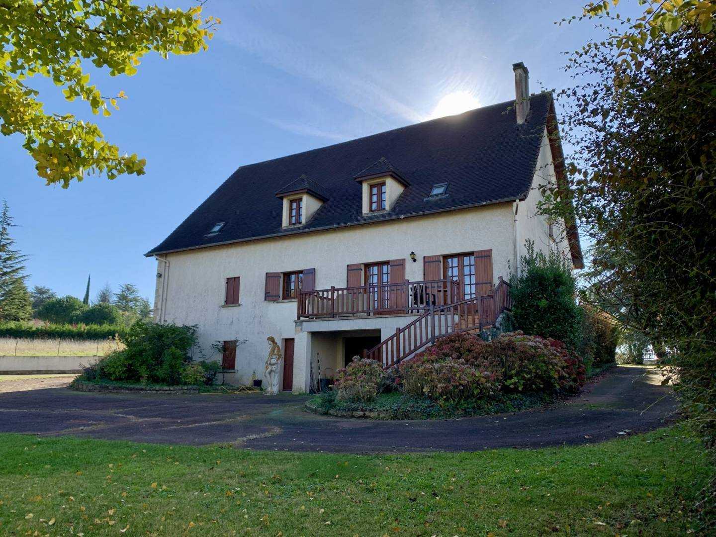Haus im Saint-Jory-de-Chalais, Neu-Aquitanien 10097636